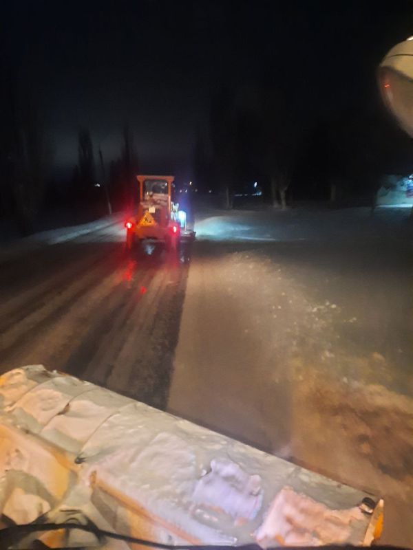 Коммунальные службы города с самого утра работают в штатном режиме Коммунальные службы города с самого утра работают в штатном режиме
