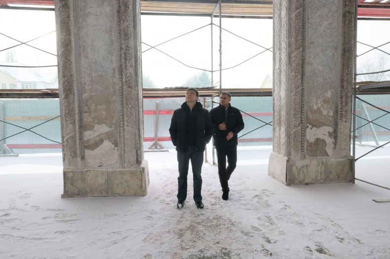 Губернатор Красноярского края оценил ход восстановления Центра досуга «Победа» в Свердловске Губернатор Красноярского края оценил ход восстановления Центра досуга «Победа» в Свердловске