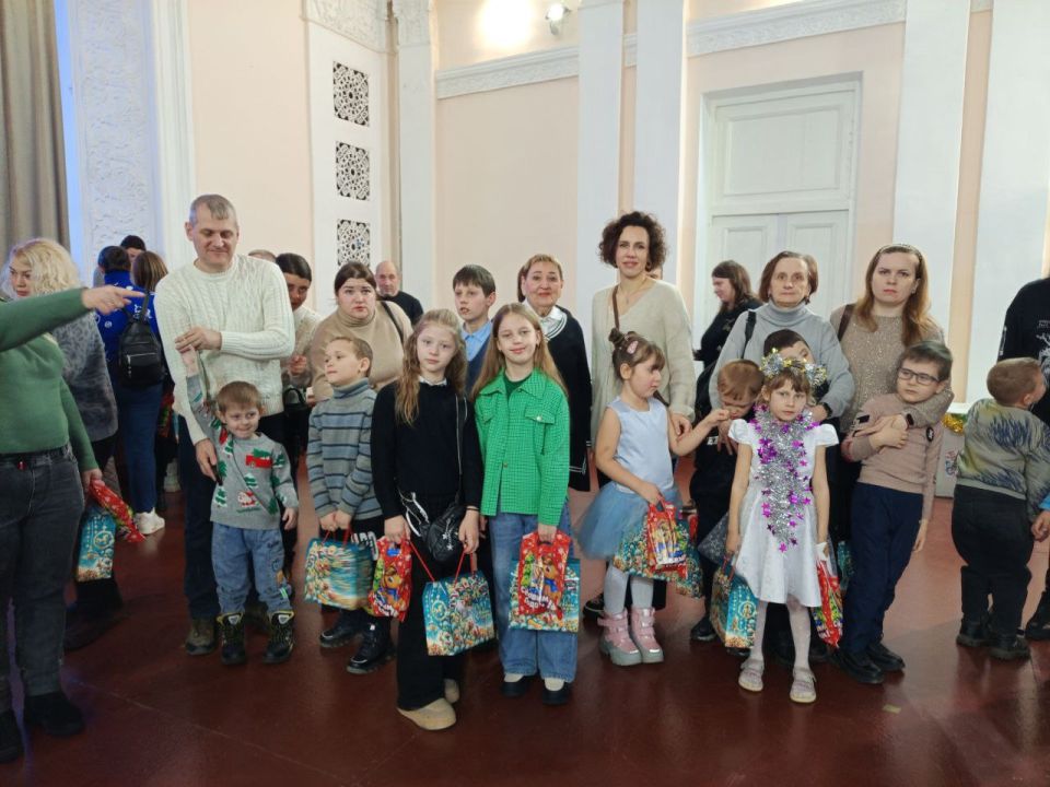 Волшебство для самых важных гостей: как в городе прошел особенный новогодний праздник Волшебство для самых важных гостей: как в городе прошел особенный новогодний праздник