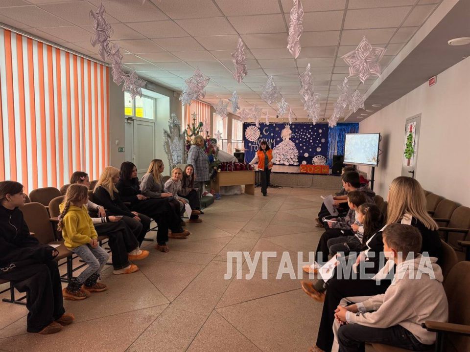 Воспитанники Краснодонского УВК «Забота» посетили Станично-Луганский детский лагерь «Казачок» Воспитанники Краснодонского УВК «Забота» посетили Станично-Луганский детский лагерь «Казачок»