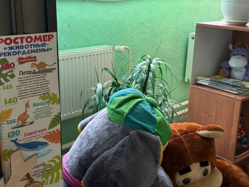 В Краснодонской городской библиотеке завершилось обновление системы отопления, которое проводили специалисты из Тюменской области В Краснодонской городской библиотеке завершилось обновление системы отопления, которое проводили специалисты из Тюменской области