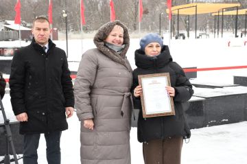 Сергей Колягин: В ходе торжественной церемонии, посвящённой открытию благоустроенной площади Боевой славы и сквера по улице Ильича, выразил искреннюю благодарность тем, чей труд, профессионализм и преданность делу внесли...