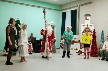 В Червонопартизанске детям участников СВО вручили новогодние подарки