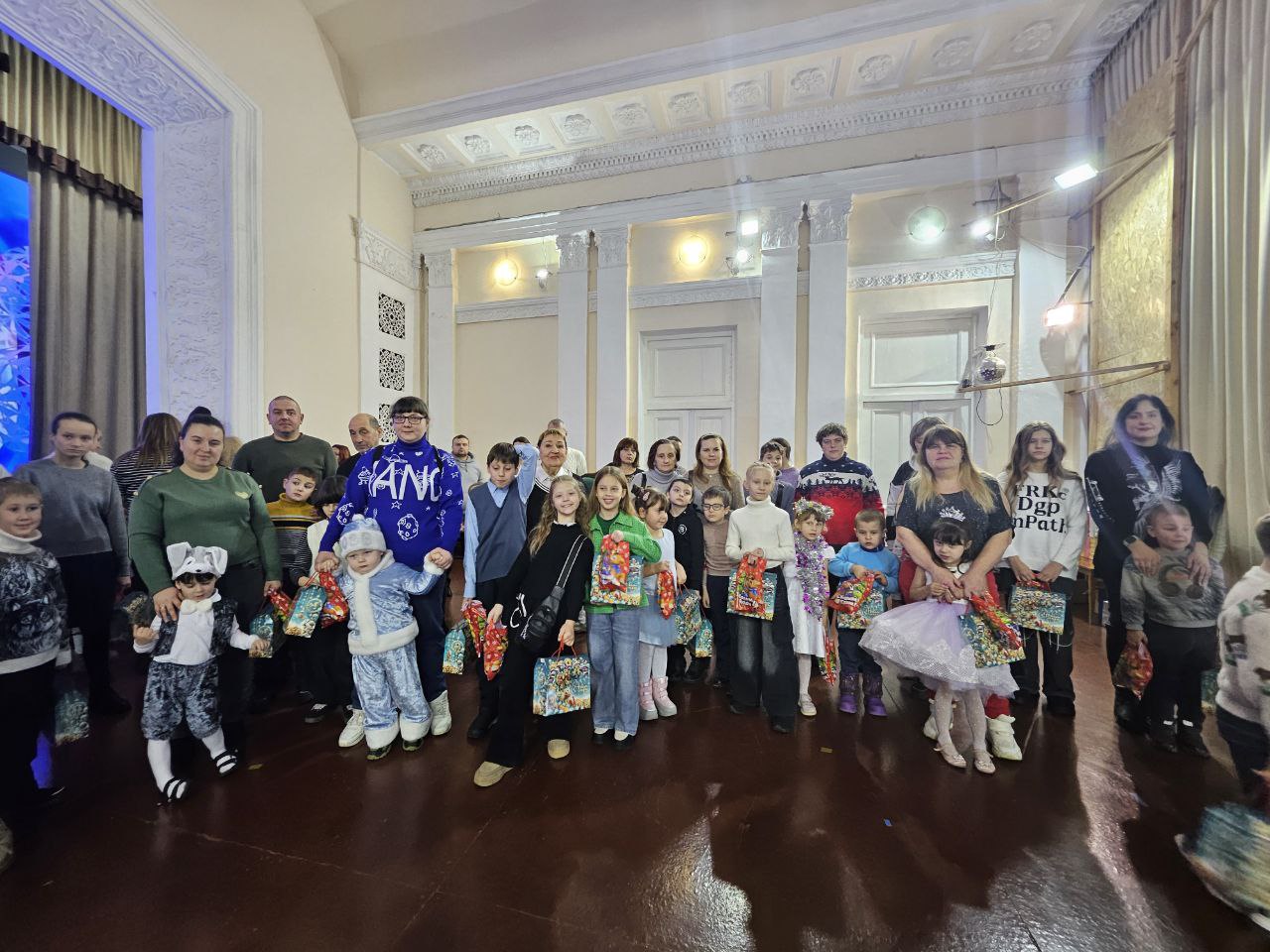 Волшебство для самых важных гостей: как в городе прошел особенный новогодний праздник Волшебство для самых важных гостей: как в городе прошел особенный новогодний праздник