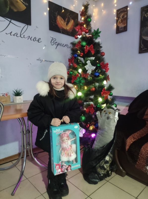 Вячеслав Третьяков: В преддверии Нового года, в г. Кременная произошло событие, согревшее сердца маленьких жителей Вячеслав Третьяков: В преддверии Нового года, в г. Кременная произошло событие, согревшее сердца маленьких жителей