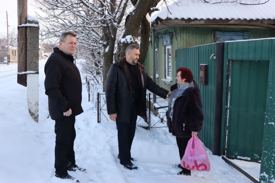 Евгений Бондарь: В дни новогодних праздников совершил добрый визит в село Ореховка Евгений Бондарь: В дни новогодних праздников совершил добрый визит в село Ореховка