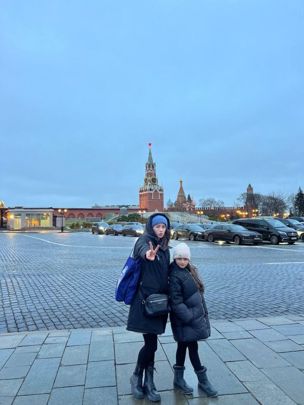 Дарья Лантратова: Помните нашу прекрасную Атом, с которой в марте мы познакомились в госпитале Луганска? Дарья Лантратова: Помните нашу прекрасную Атом, с которой в марте мы познакомились в госпитале Луганска?