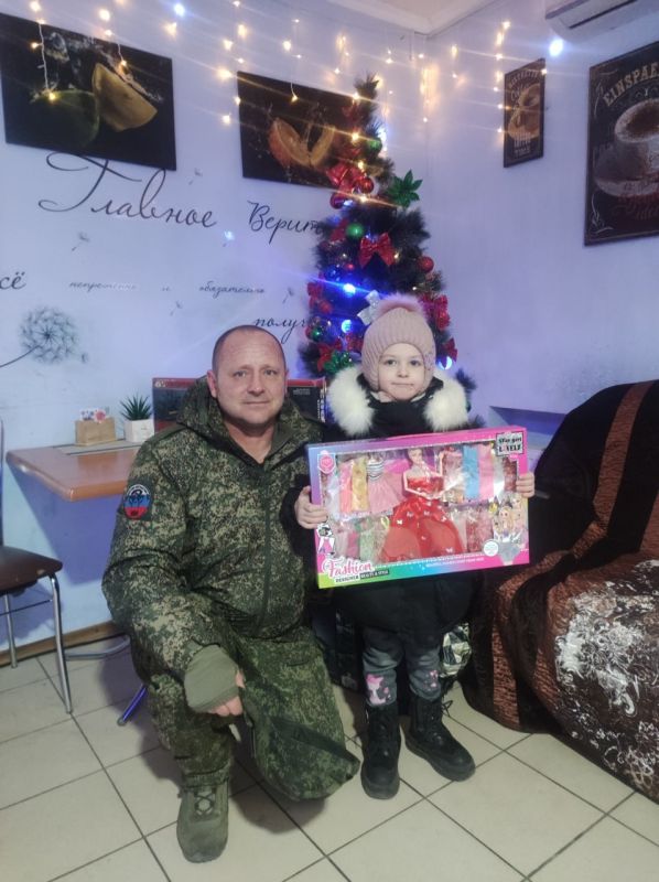 Вячеслав Третьяков: В преддверии Нового года, в г. Кременная произошло событие, согревшее сердца маленьких жителей Вячеслав Третьяков: В преддверии Нового года, в г. Кременная произошло событие, согревшее сердца маленьких жителей