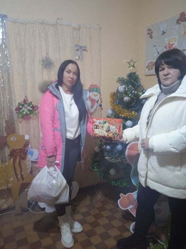 Вячеслав Третьяков: В преддверии новогодних праздников отдел по жизнеобеспечению "Новая Астрахань" Кременского МО в год Защитника Отечества сердечно поздравил семьи всех военнослужащих, принимающих участие в СВО Вячеслав Третьяков: В преддверии новогодних праздников отдел по жизнеобеспечению "Новая Астрахань" Кременского МО в год Защитника Отечества сердечно поздравил семьи всех военнослужащих, принимающих участие в СВО