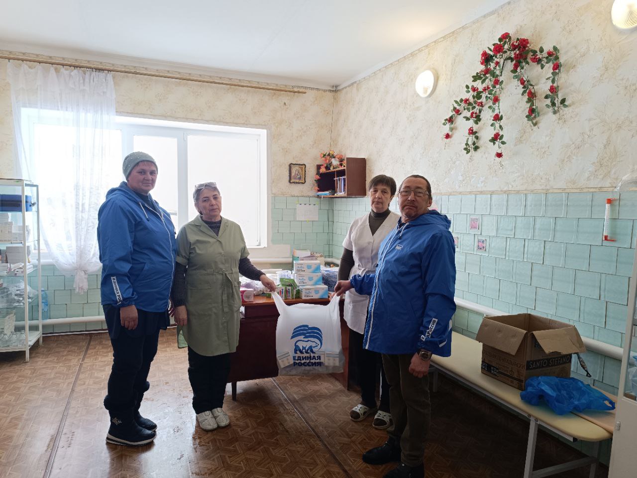 Забота о здоровье сельчан: Вадим Елиневский и команда жизнеобеспечения Морозовки поддержали ФАП Забота о здоровье сельчан: Вадим Елиневский и команда жизнеобеспечения Морозовки поддержали ФАП