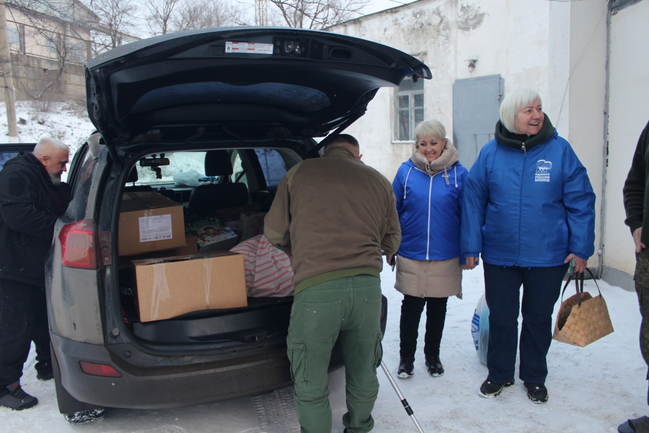 Славяносербское местное отделение «Единой России» благодарит за помощь аппарат Совета Славяносербского муниципального округа, коллективы яслей-садов «Рябинушка» и «Журавушка» поселков Родаково и Славяносербск, Зимогорьевской... Славяносербское местное отделение «Единой России» благодарит за помощь аппарат Совета Славяносербского муниципального округа, коллективы яслей-садов «Рябинушка» и «Журавушка» поселков Родаково и Славяносербск, Зимогорьевской...