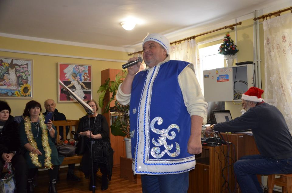 ВРЕМЯ ЧУДЕС. Снег ложится на дома: ВРЕМЯ ЧУДЕС. Снег ложится на дома: