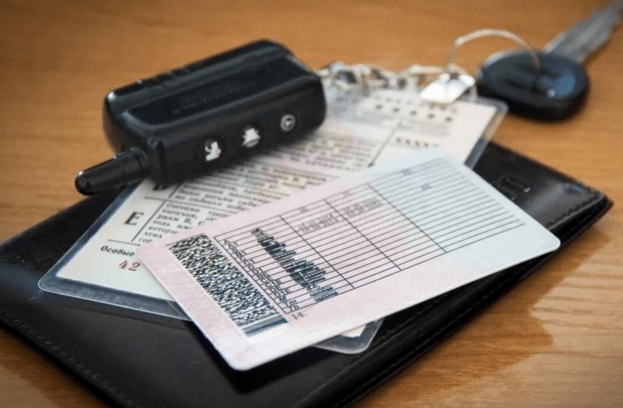 ОГИБДД ОМВД России «Марковский» напоминает, что, до 31 декабря 2025 года регистрация транспортных средств осуществляется без взимания государственной пошлины и прохождения технического осмотра