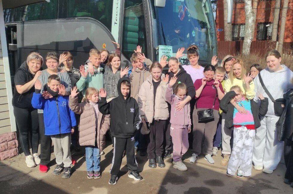 Фонд «Помогаем нашим» в 2025 году организовал и доставил на реабилитацию 429 детей из прифронтовых территорий ЛНР, ДНР и Херсонской области, сообщили ЛИЦ в фонде