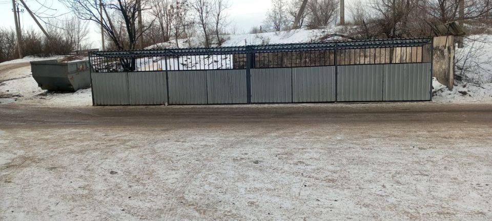 Объем отходов на контейнерных площадках в праздничные дни традиционно увеличивается Объем отходов на контейнерных площадках в праздничные дни традиционно увеличивается