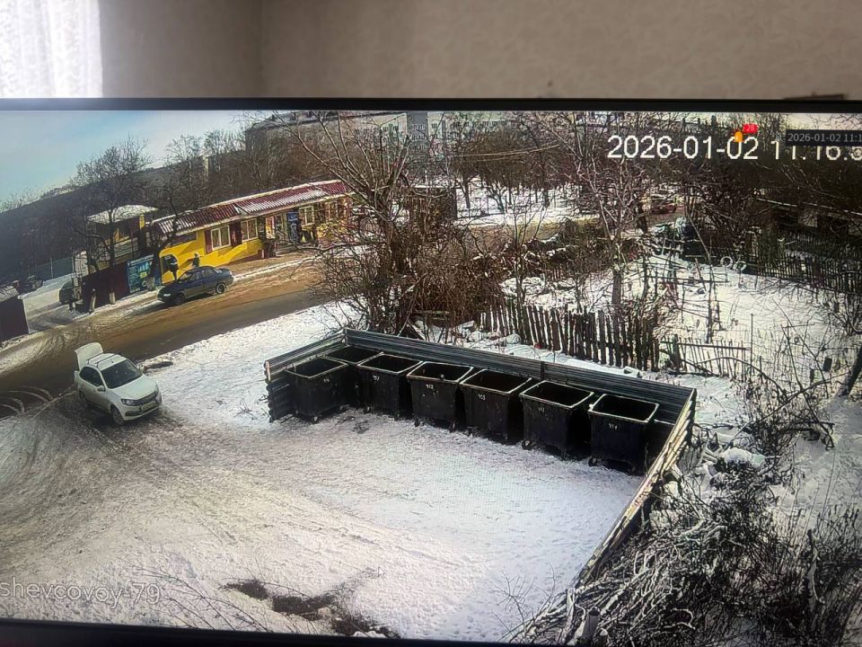 В Краснодонском муниципальном округе продолжается системная работа по наведению порядка в сфере обращения с отходами и повышению качества содержания контейнерных площадок В Краснодонском муниципальном округе продолжается системная работа по наведению порядка в сфере обращения с отходами и повышению качества содержания контейнерных площадок