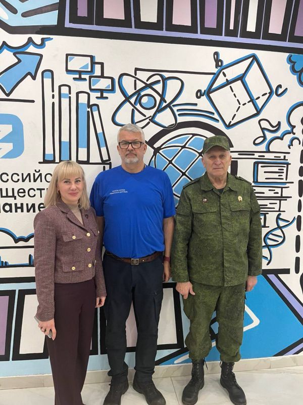 Инна Швенк: Новый год с теплотой и радостью от волонтеров Корги Отряда «Маруся и друзья» Инна Швенк: Новый год с теплотой и радостью от волонтеров Корги Отряда «Маруся и друзья»