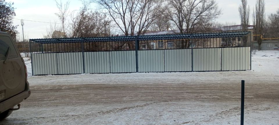 Объем отходов на контейнерных площадках в праздничные дни традиционно увеличивается Объем отходов на контейнерных площадках в праздничные дни традиционно увеличивается