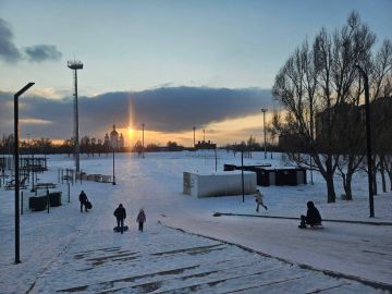 Синоптики прогнозируют в течение суток 4 января в ЛНР от 4 градусов мороза до 3 градусов тепла, мокрый снег и дождь