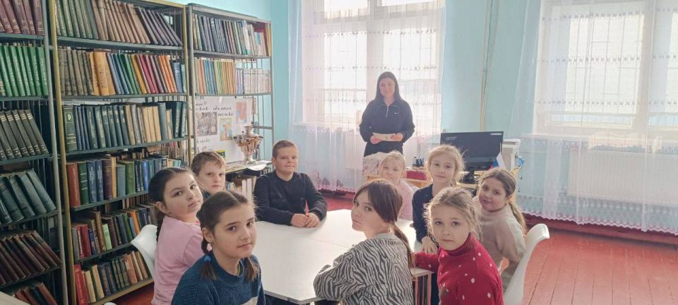 4 декабря в стенах МБУ "Петровский ДК им. Г. И. Петровского" состоялся яркий и увлекательный праздник — квест "В поисках праздничного волшебства" 4 декабря в стенах МБУ "Петровский ДК им. Г. И. Петровского" состоялся яркий и увлекательный праздник — квест "В поисках праздничного волшебства"