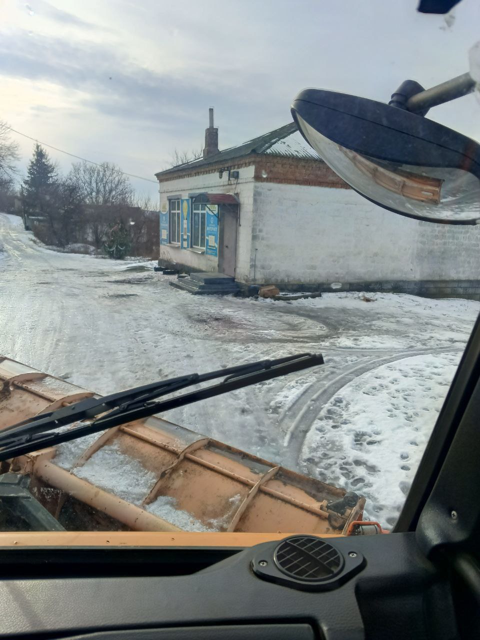 Андрей Рубанцов: Коммунальные службы продолжают приводить дороги посёлков городского округа в соответствие после ночной непогоды Андрей Рубанцов: Коммунальные службы продолжают приводить дороги посёлков городского округа в соответствие после ночной непогоды