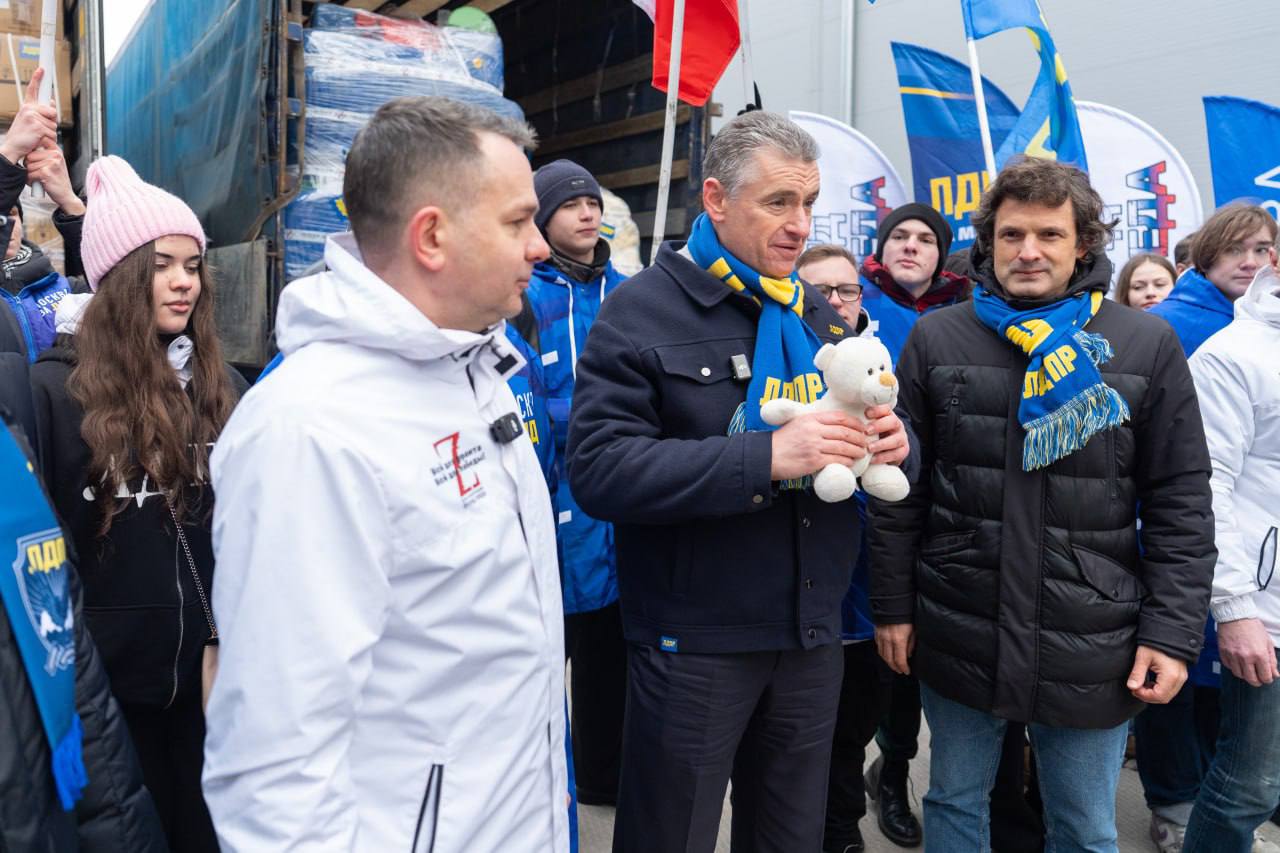 ЛДПР НАПРАВИЛИ ПАРТИЮ ГУМПОМОЩИ БОЙЦАМ В ЗОНУ СВО И ШКОЛЬНИКАМ ЛНР ЛДПР НАПРАВИЛИ ПАРТИЮ ГУМПОМОЩИ БОЙЦАМ В ЗОНУ СВО И ШКОЛЬНИКАМ ЛНР