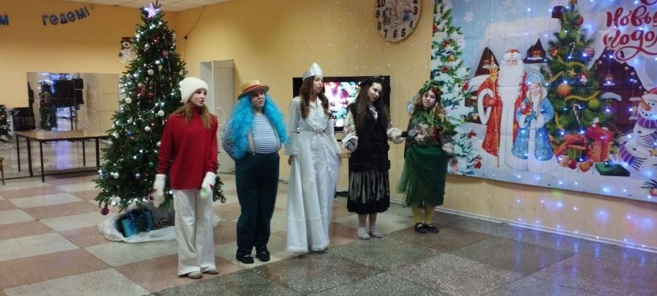 В клубе пгт Штеровка сегодня состоялся вечер отдыха для взрослых «Новогодние встречи» В клубе пгт Штеровка сегодня состоялся вечер отдыха для взрослых «Новогодние встречи»