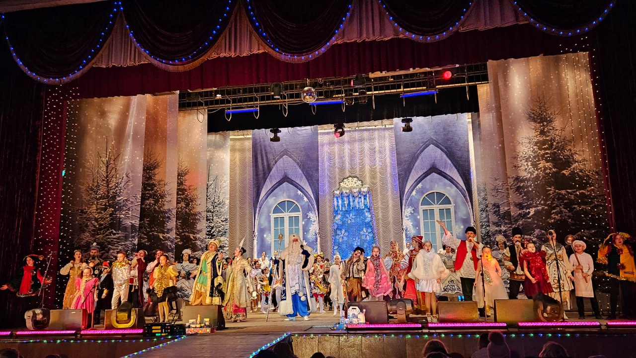 Светлана Гребенькова: Сказка на главной сцене Алчевска Светлана Гребенькова: Сказка на главной сцене Алчевска