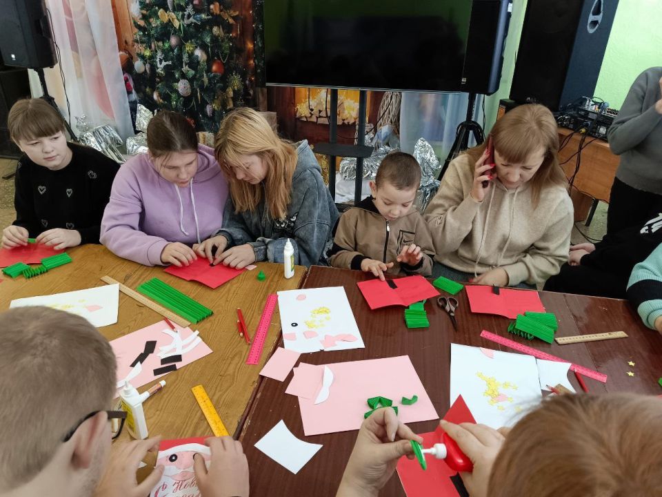 Мастер-класс «Рождественская открытка» Мастер-класс «Рождественская открытка»