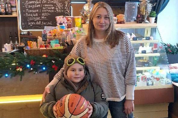 В Свердловском муниципальном округе ещё две мечты исполнено в рамках Всероссийской благотворительной акции «Ёлка желаний»