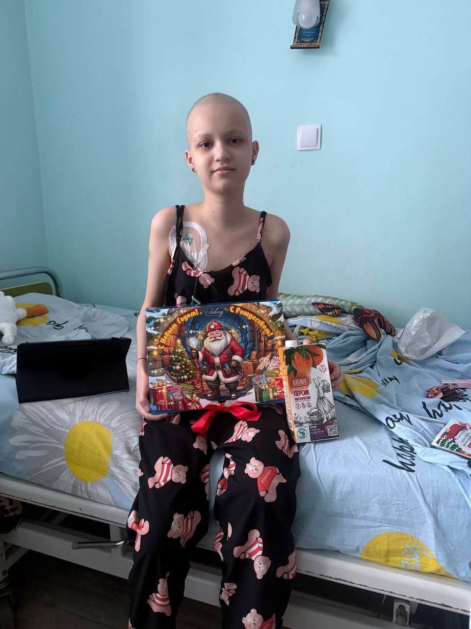 Анна Кузнецова: Более 1000 подарков от нашего Гумштаба передали ребятам из воссоединённых регионов, а также гумгуманитарные грузы Анна Кузнецова: Более 1000 подарков от нашего Гумштаба передали ребятам из воссоединённых регионов, а также гумгуманитарные грузы