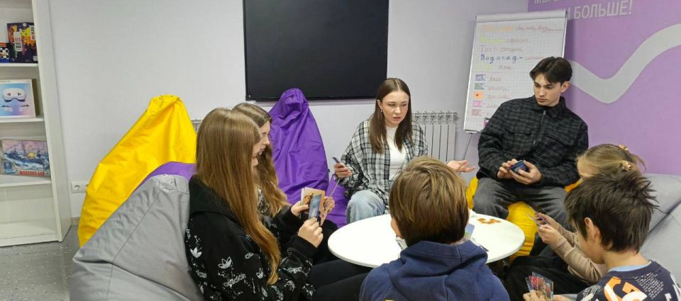 В молодежном центре «ПРОдвижение» прошёл тёплый и атмосферный вечер В молодежном центре «ПРОдвижение» прошёл тёплый и атмосферный вечер