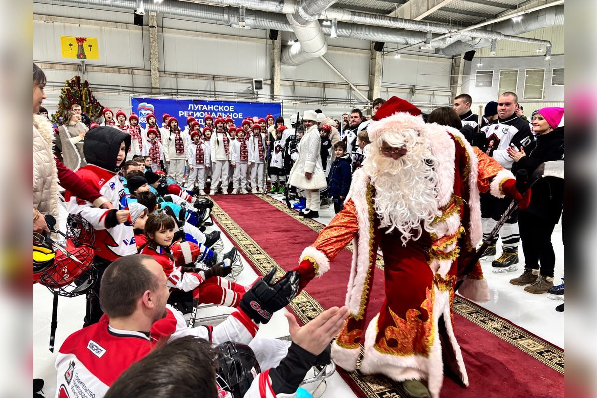 «Единая Россия» провела Рождественский спортивный фестиваль в Луганске «Единая Россия» провела Рождественский спортивный фестиваль в Луганске