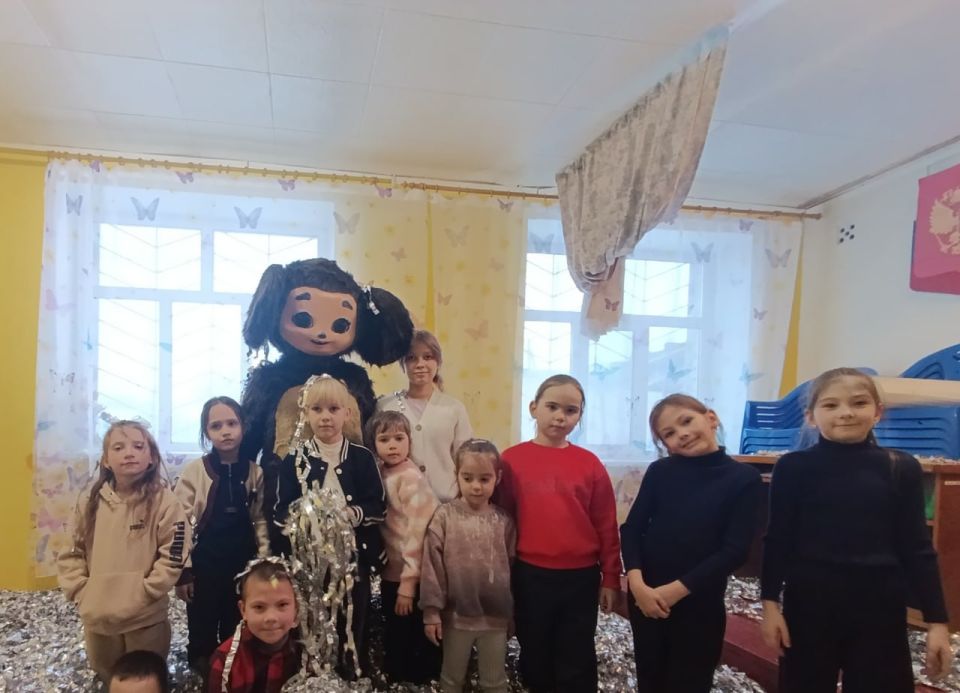 Рождественская "Серебряная дискотека" для детей участников СВО Рождественская "Серебряная дискотека" для детей участников СВО