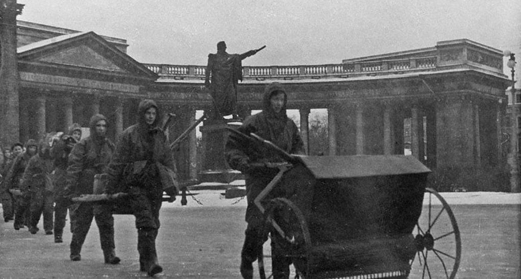 6 января. 1943. В Красной Армии введены погоны – «славная преемственность воинских традиций» («Красная звезда») 1838 6 января. 1943. В Красной Армии введены погоны – «славная преемственность воинских традиций» («Красная звезда») 1838