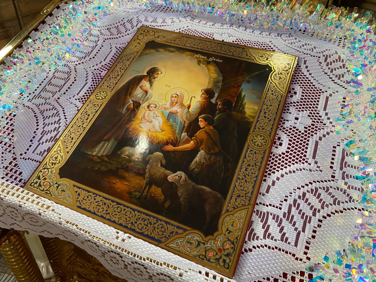 Праздничный молебен в честь Рождества Христова в храме в честь иконы Божией Матери Праздничный молебен в честь Рождества Христова в храме в честь иконы Божией Матери