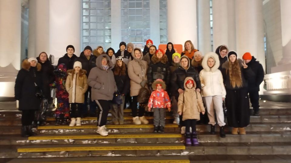 «МЫ ВПЕРВЫЕ В МОСКВЕ – И ЭТО КАК НАСТОЯЩАЯ СКАЗКА!» «МЫ ВПЕРВЫЕ В МОСКВЕ – И ЭТО КАК НАСТОЯЩАЯ СКАЗКА!»