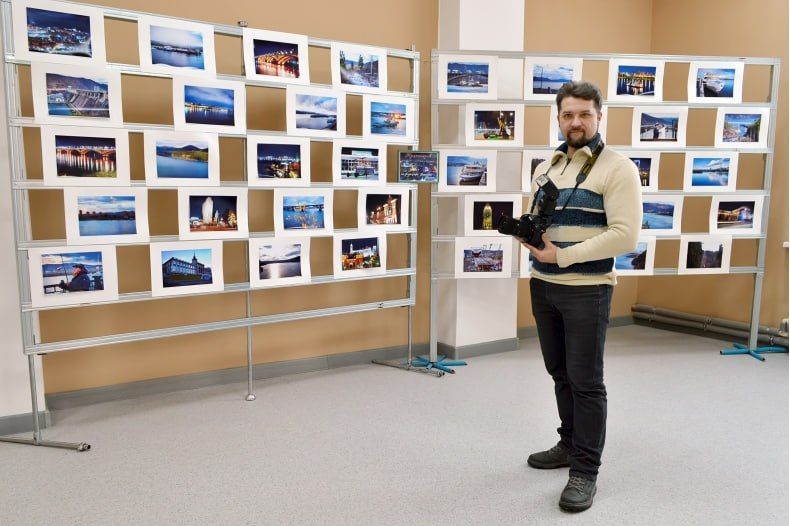 В ДК им. Ленина открылась фотовыставка, объединяющая Червонопартизанск и Красноярск В ДК им. Ленина открылась фотовыставка, объединяющая Червонопартизанск и Красноярск