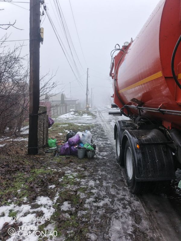 Чистота в наших поселках и городе – забота коммунальных служб! Чистота в наших поселках и городе – забота коммунальных служб!