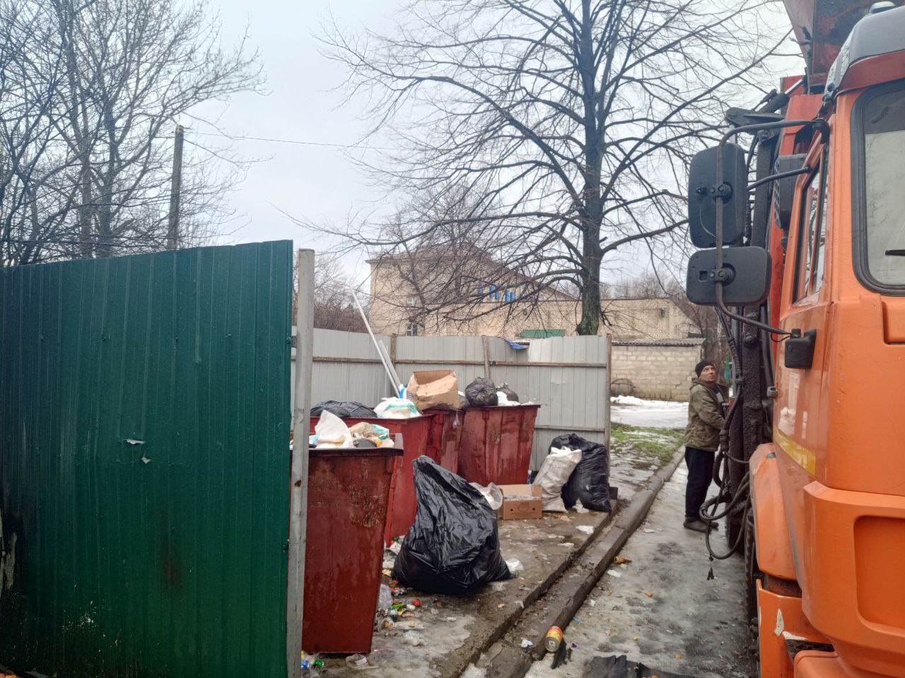 Андрей Рубанцов: Чистота в поселках городского округа и городе – забота коммунальных служб! Андрей Рубанцов: Чистота в поселках городского округа и городе – забота коммунальных служб!