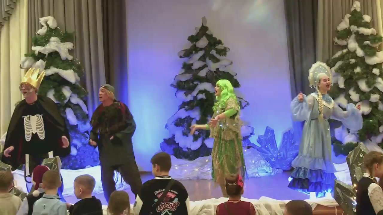 111Пусть завершение зимних праздничных выходных будет счастливым и безопасным!