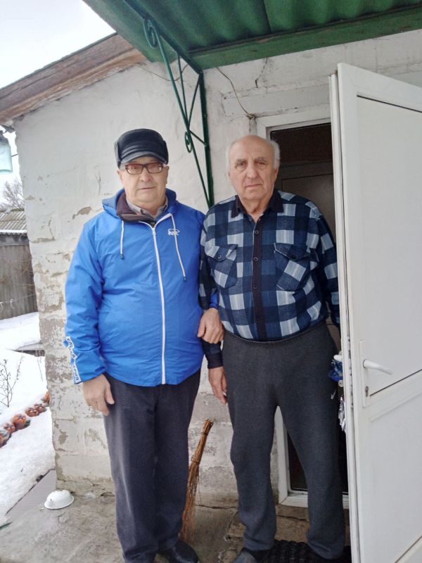 Рождественские поздравления в Новострельцовке и Заречном: тепло и забота “Единой России” Рождественские поздравления в Новострельцовке и Заречном: тепло и забота “Единой России”