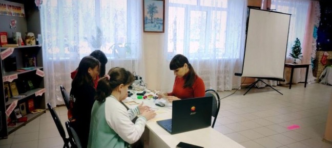 Творческая мастерская объединила оренбуржцев и перевальчан
