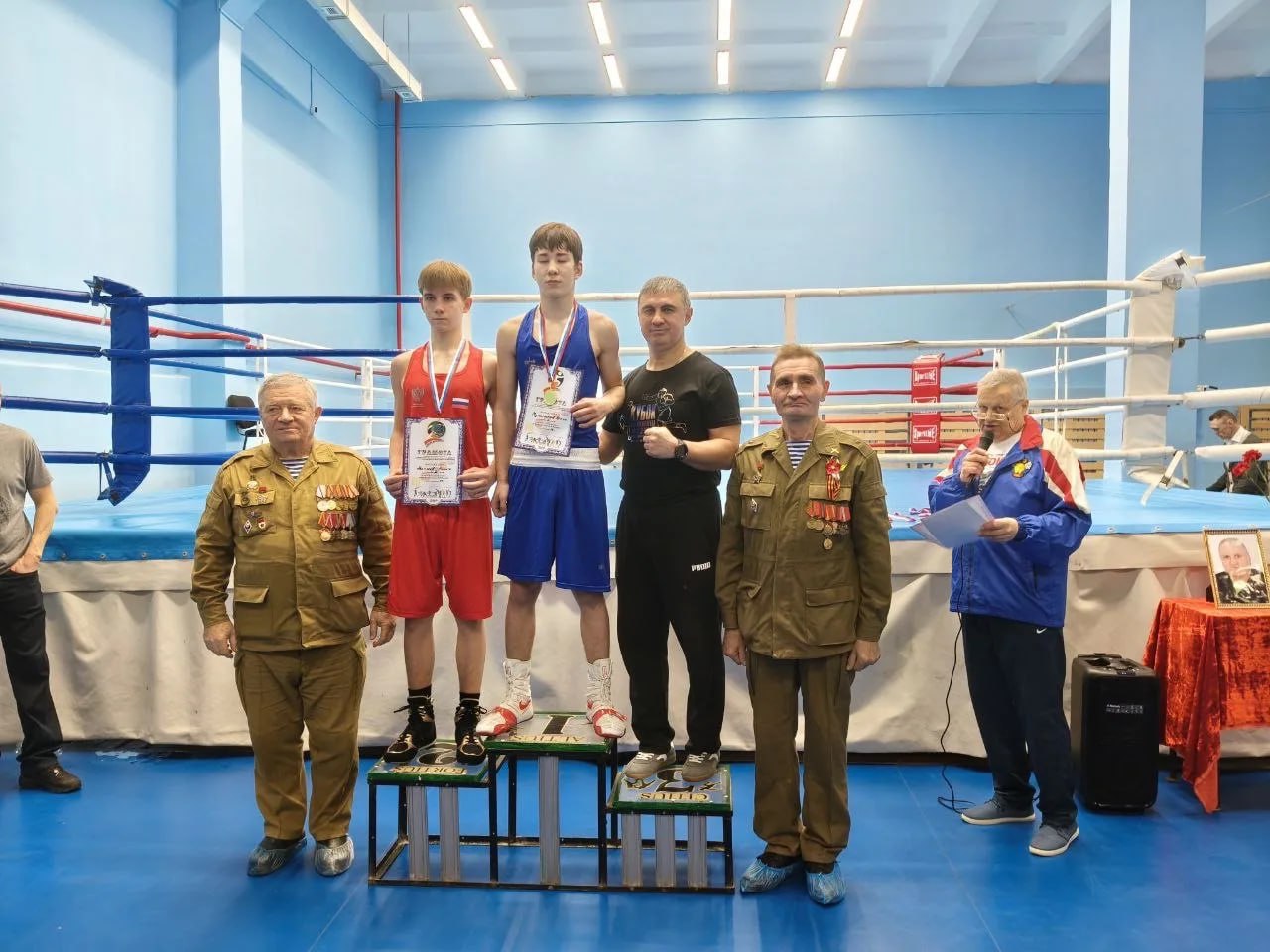Стахановские боксеры покоряют ринг Алчевска! Стахановские боксеры покоряют ринг Алчевска!
