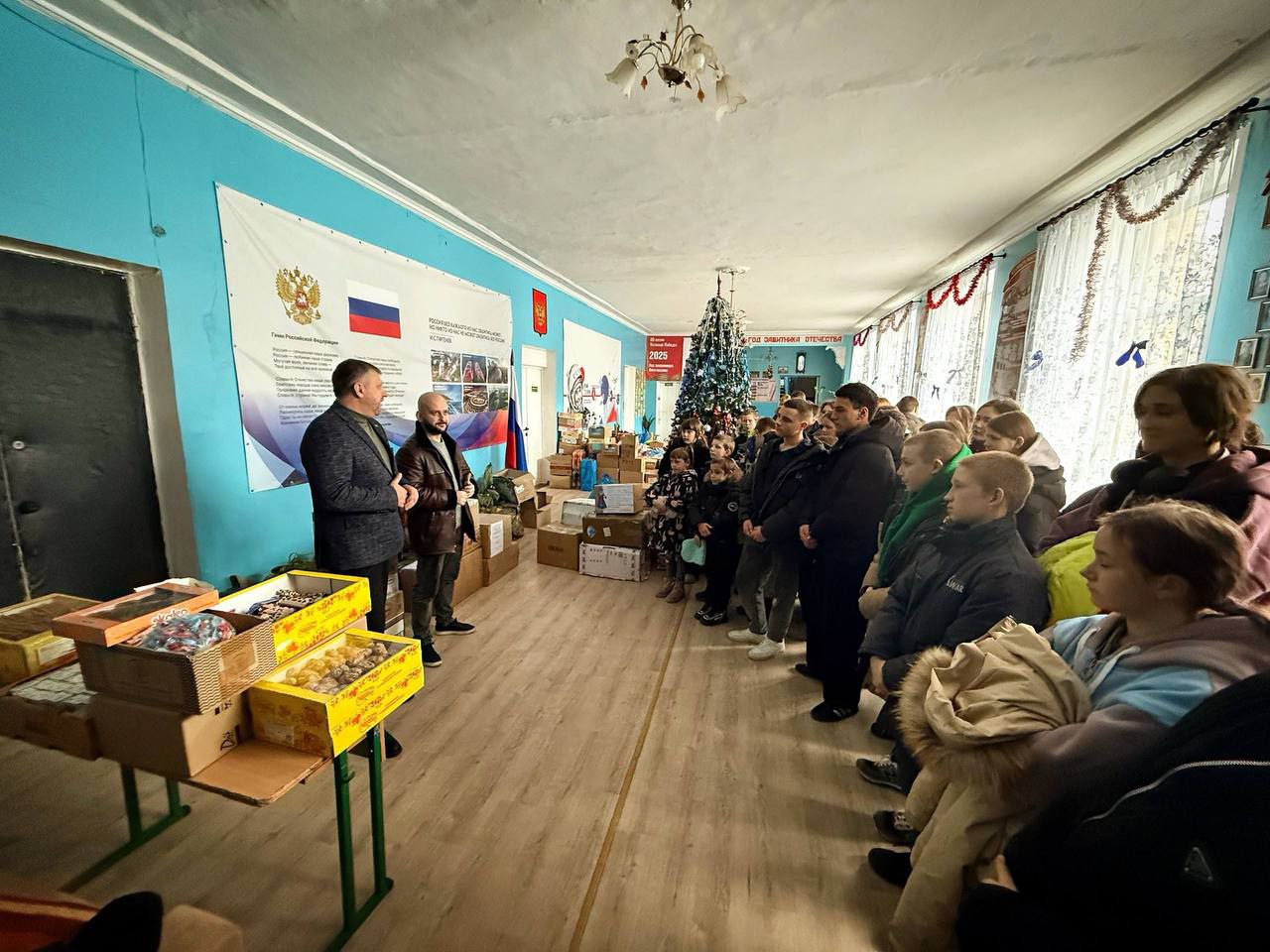 7 января 2026 года, по случаю Православного Рождества, гуманитарный проект "От итальянского народа с любовью" уже в четвёртый раз поздравил детей Донбасса 7 января 2026 года, по случаю Православного Рождества, гуманитарный проект "От итальянского народа с любовью" уже в четвёртый раз поздравил детей Донбасса