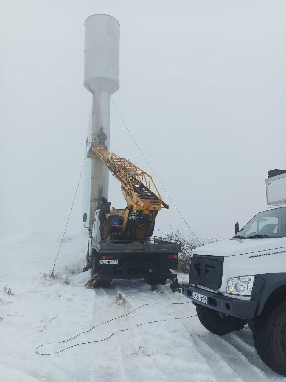 На прошедшей неделе работниками участка водоснабжения МУП «ЦКУ Троицкого района» проводились работы по ремонту водонапорной башни в с. Рассыпное, устранен порыв линии водоснабжения в с. Багачка. Непогода в Троицком... На прошедшей неделе работниками участка водоснабжения МУП «ЦКУ Троицкого района» проводились работы по ремонту водонапорной башни в с. Рассыпное, устранен порыв линии водоснабжения в с. Багачка. Непогода в Троицком...