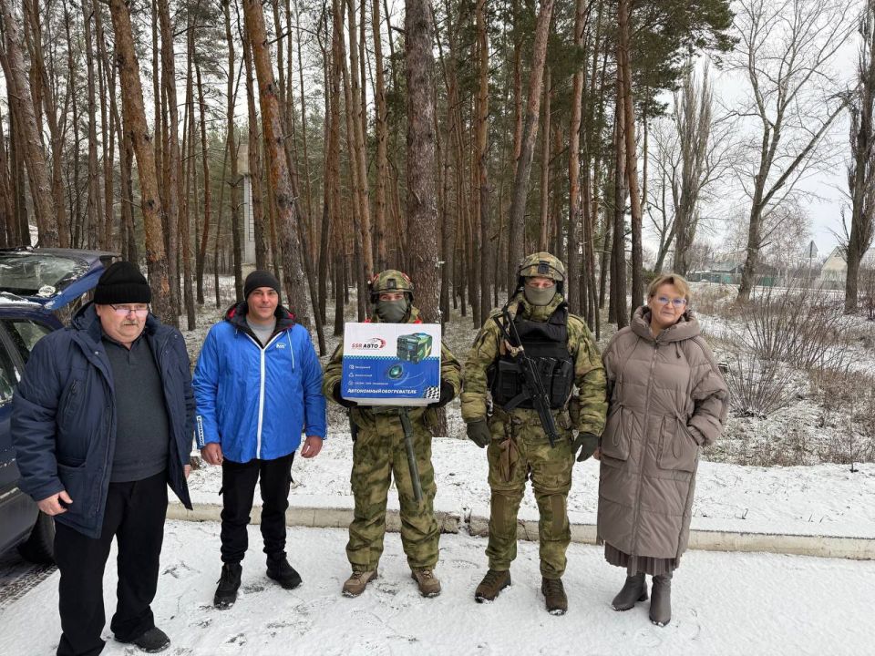 Единороссы передали гуманитарную помощь участникам спецоперации Единороссы передали гуманитарную помощь участникам спецоперации