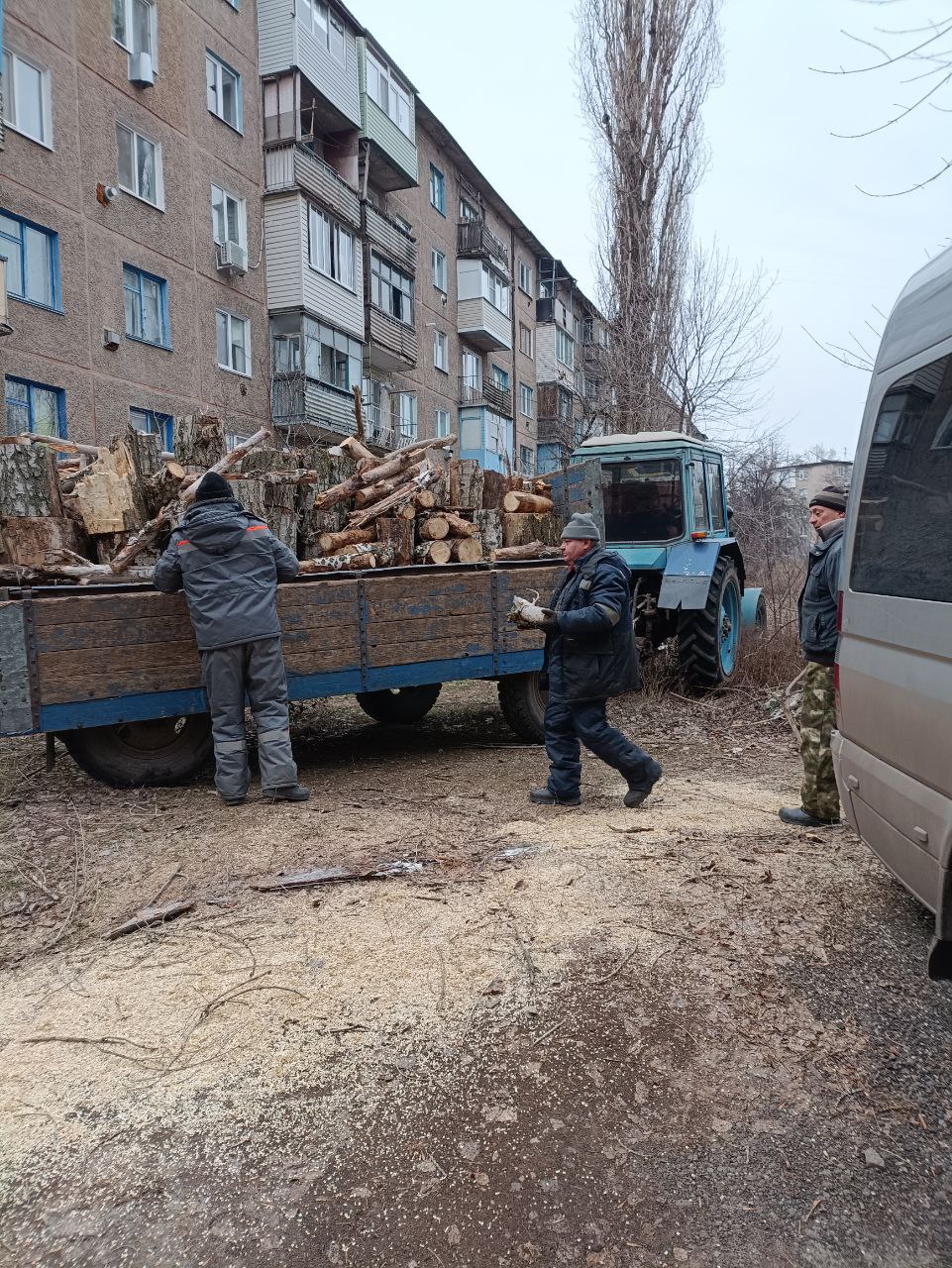 Новости с городских улиц: работа коммунальщиков Новости с городских улиц: работа коммунальщиков