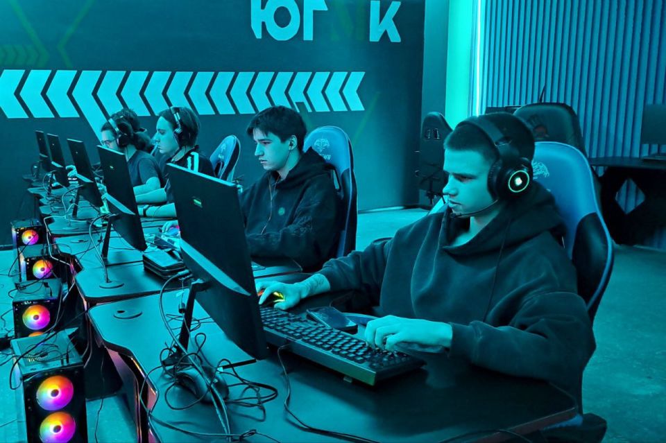 В Алчевске завершился новогодний киберспортивный турнир по дисциплине Dota 2 В Алчевске завершился новогодний киберспортивный турнир по дисциплине Dota 2