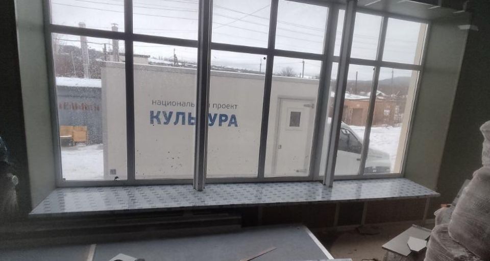 В Марковском районном ДК в новом году уже продолжили ремонт В Марковском районном ДК в новом году уже продолжили ремонт